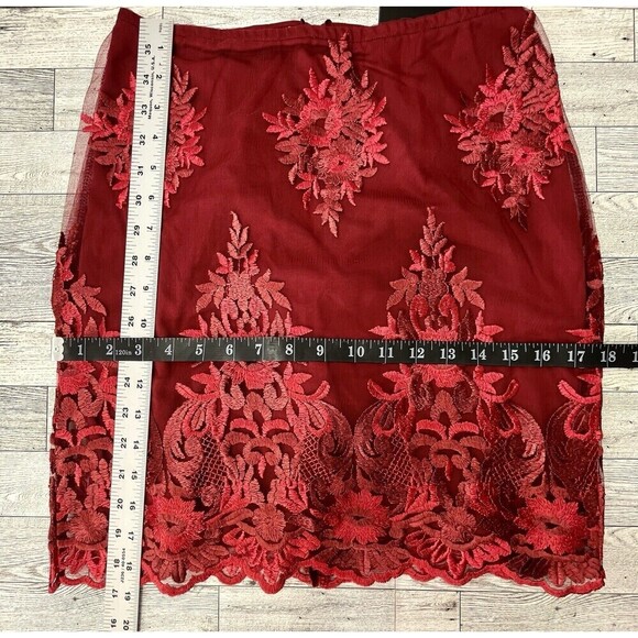 Venus Embroidered Lace Red Mini Lined Skirt Romantic Goth Fairy Sz 8 - Picture 9 of 10